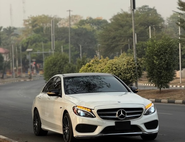 Foreign Used Mercedes Benz C43 AMG 2017 for Sale In Abuja