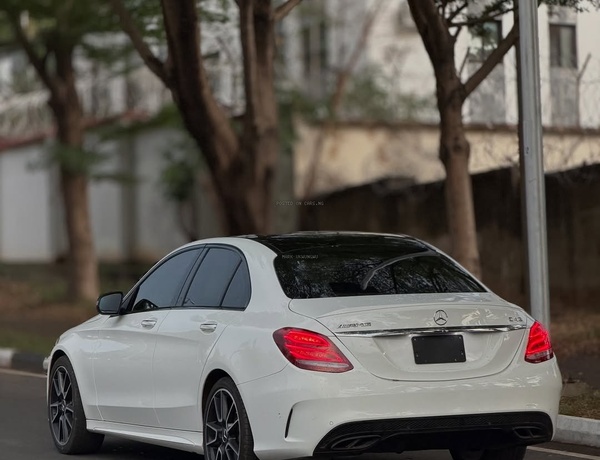 Mercedes-Benz C43 AMG 2018 Foreign Used 🚗 Powerful Engine, Clean Interior