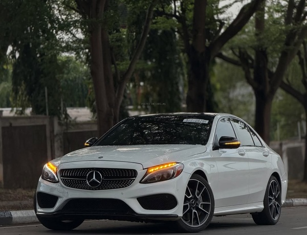 Mercedes-Benz C43 AMG 2018 Foreign Used 🚗 Powerful Engine, Clean Interior