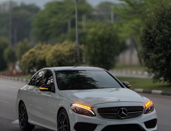 Mercedes-Benz C43 AMG 2018 Foreign Used 🚗 Powerful Engine, Clean Interior