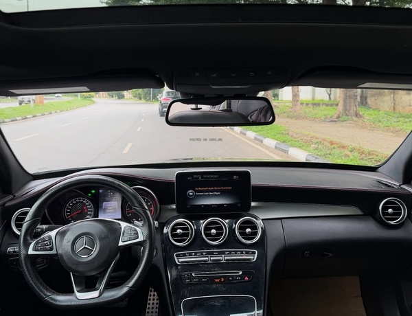 Mercedes-Benz C43 AMG (2017) – Foreign Used  Twin-Turbo Performance, Smooth Ride