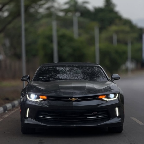 🔥 Camaro RS 2017 FOREIGN USED – Eye-Catching, Sporty & Smooth