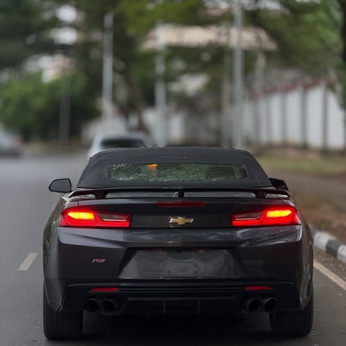 🔥 Camaro RS 2017 FOREIGN USED – Eye-Catching, Sporty & Smooth