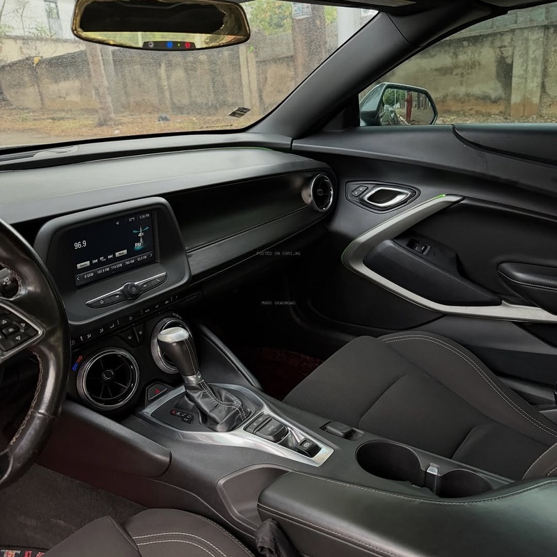 🔥 Camaro RS 2017 FOREIGN USED – Eye-Catching, Sporty & Smooth image