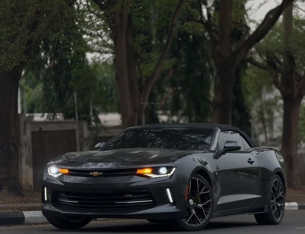 🔥 Camaro RS 2017 FOREIGN USED – Eye-Catching, Sporty & Smooth