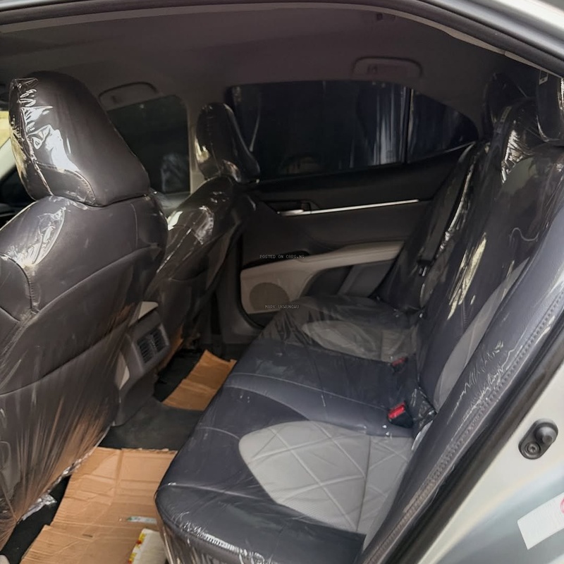 Foreign Used Toyota Camry XLE 2018 Model for Sale In Abuja image