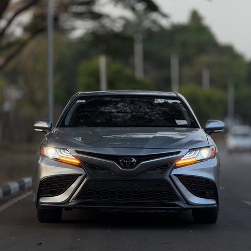 Foreign Used Toyota Camry XLE 2018 Model for Sale In Abuja