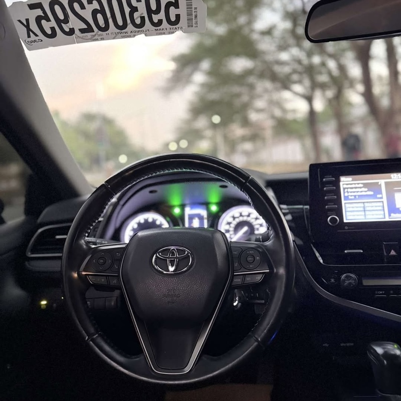 Foreign Used Toyota Camry SE 2022 for Sale In Abuja image