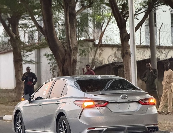 Foreign Used Toyota Camry SE 2022 for Sale In Abuja