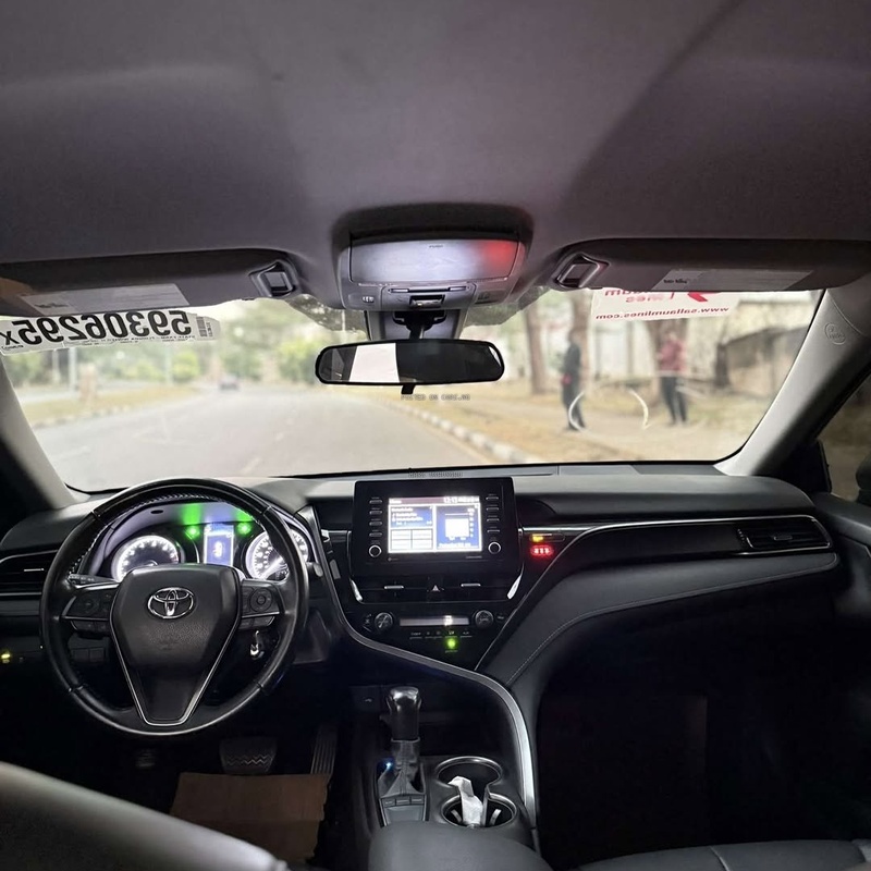 Foreign Used Toyota Camry SE 2022 for Sale In Abuja image