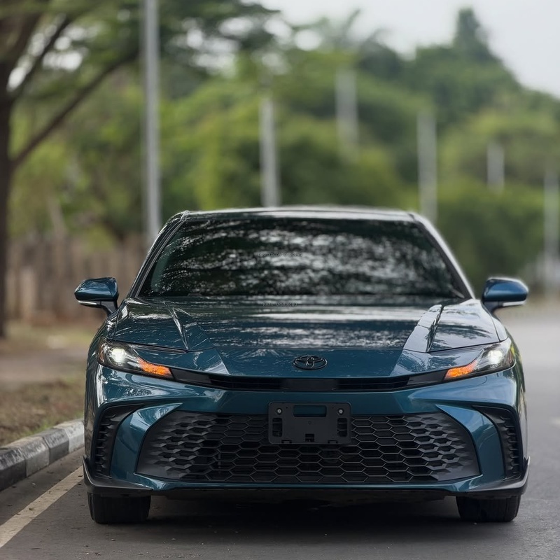 2016 Toyota Camry Foreign Used – Affordable & Fuel Efficient Sedan image