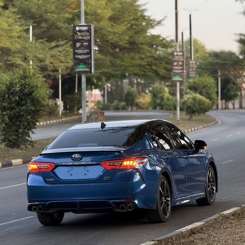 Foreign Used Toyota Camry XSE 2021 model for Sale In Abuja