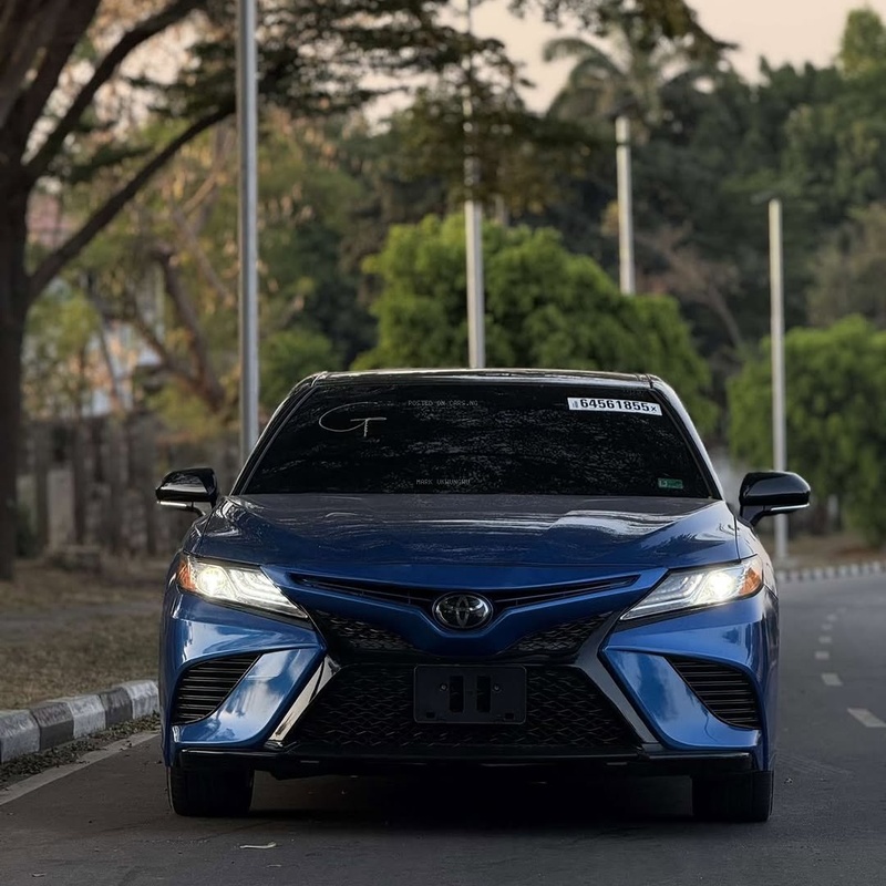Foreign Used Toyota Camry XSE 2021 model for Sale In Abuja image
