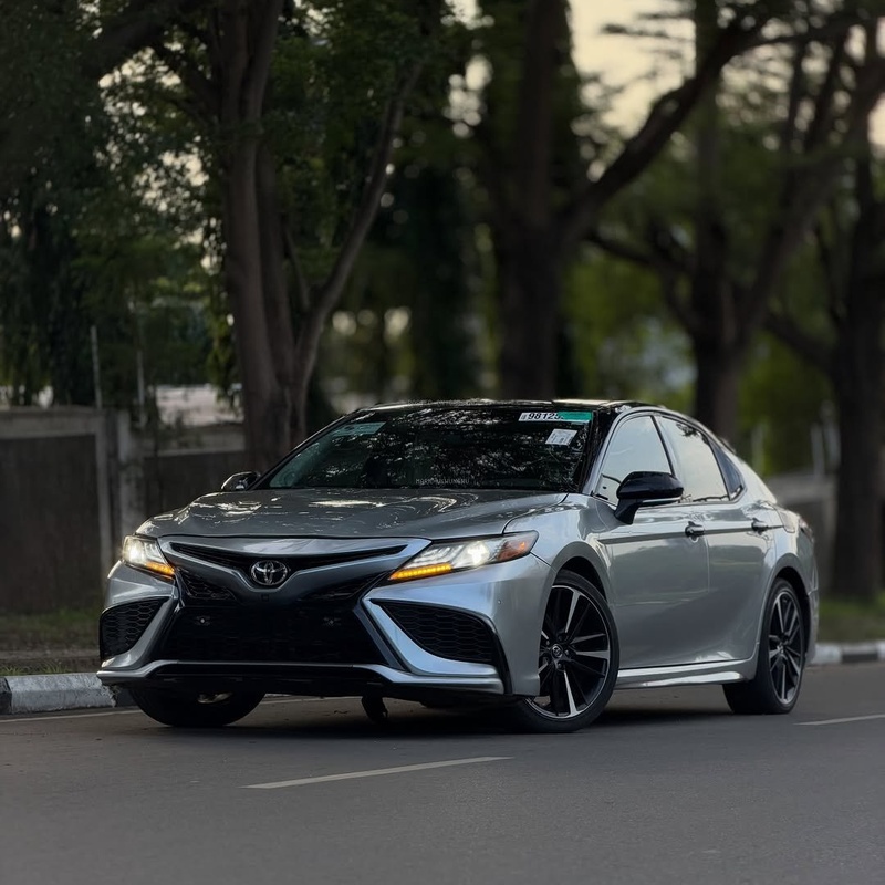 2018 TOYOTA CAMRY XSE – FOREIGN USED | SPORT LUXURY SEDAN image