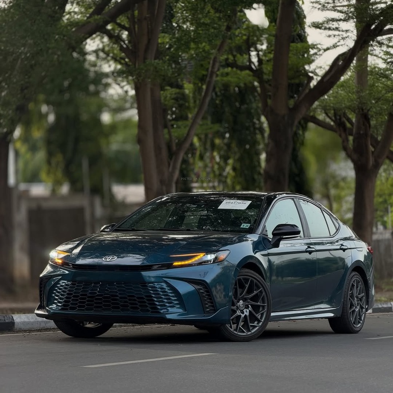  2019 TOYOTA CAMRY XSE HYBRID – FOREIGN USED Urgent Sale  image