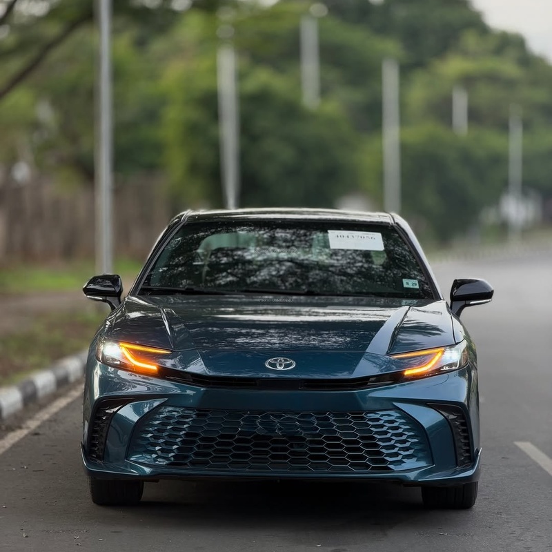  2019 TOYOTA CAMRY XSE HYBRID – FOREIGN USED Urgent Sale  image