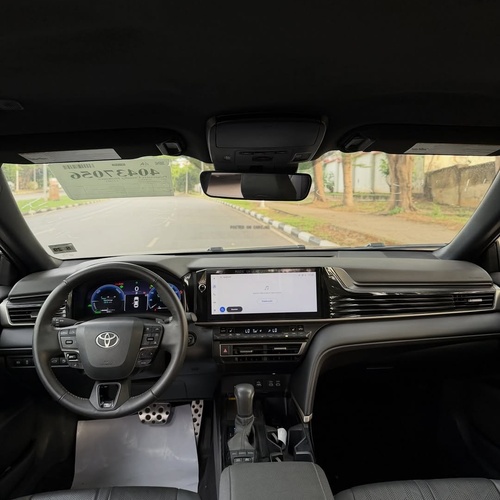  2019 TOYOTA CAMRY XSE HYBRID – FOREIGN USED Urgent Sale 