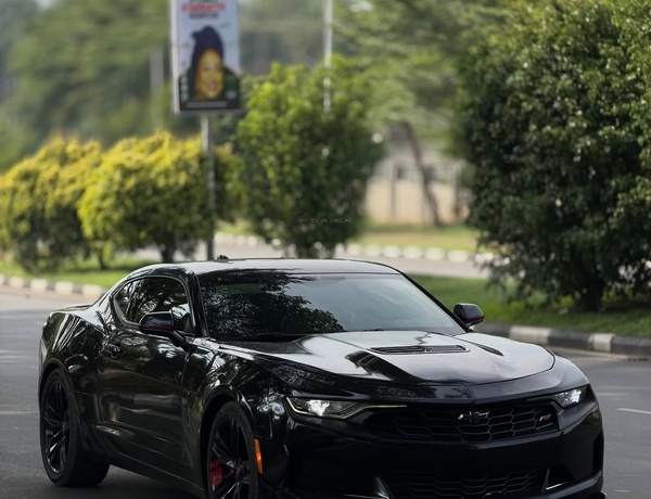 2021 CHEVROLET CAMARO RS – FOREIGN USED | SPORT MUSCLE COUPE