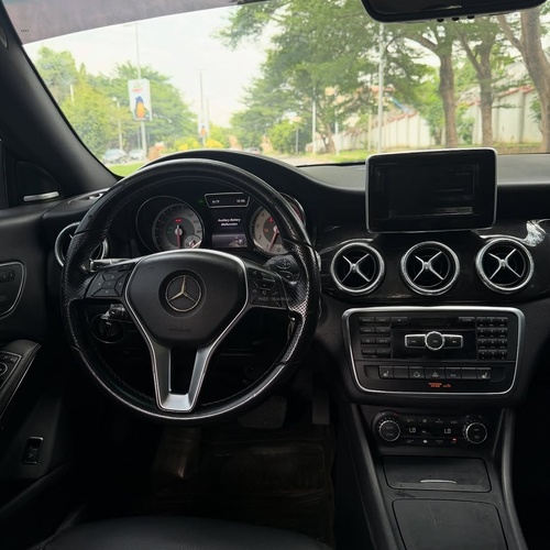 2015 MERCEDES-BENZ CLA250 – FOREIGN USED | SPORT LUXURY COUPE SEDAN