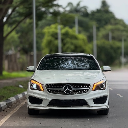 2015 MERCEDES-BENZ CLA250 – FOREIGN USED | SPORT LUXURY COUPE SEDAN