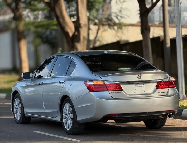 FOREIGN USED 2013 HONDA ACCORD TOURING FOR SALE
