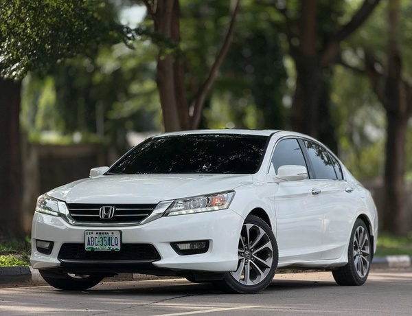 Clean 2014 Honda Accord Touring For Sale
