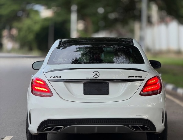 FOREIGN USED MERCEDES-BENZ C450 AMG  FOR SALE