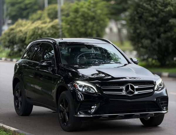 FOREIGN USED  MERCEDES-BENZ GLC300  2018FOR SALE