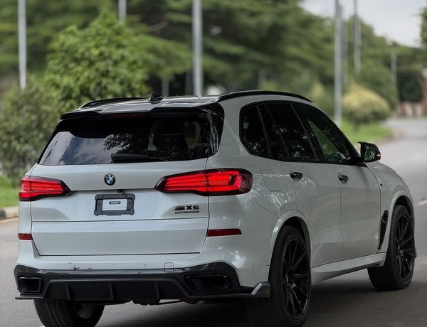 FOREIGN USED 2021 BMW X5 M COMPETITION FOR SALE