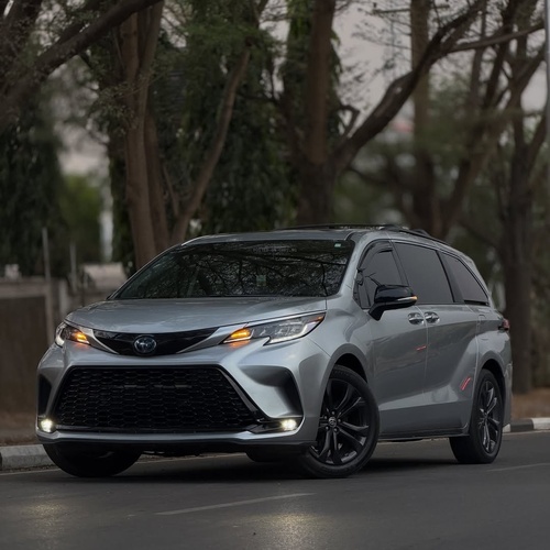 Foreign Used 2023 Toyota Sienna XSE for Sale In Abuja