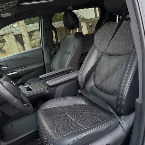 Foreign Used 2023 Toyota Sienna XSE for Sale In Abuja