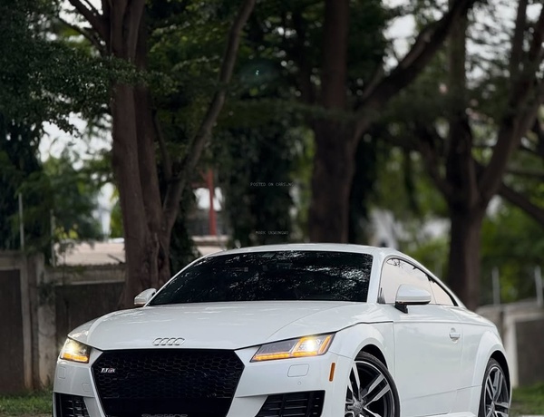 Clean Audi TT Coupe 2016– Sporty Ride | Ready to Drive