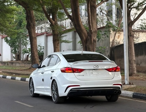 2016 HYUNDAI AVANTE SPORTOR SALE IN ABUJA F – FOREIGN USED, NOTHING TO FIX