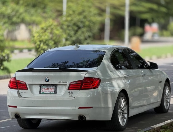 2012 BMW 535i – FOREIGN USED | EXECUTIVE SPORT LUXURY SEDAN