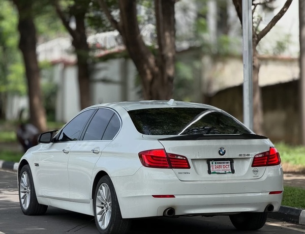 2012 BMW 535i – FOREIGN USED | EXECUTIVE SPORT LUXURY SEDAN