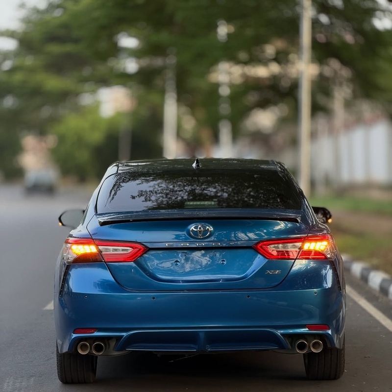 Clean  2019 TOYOTA CAMRY XSE Foreign Used – Engine & Gear Perfect image