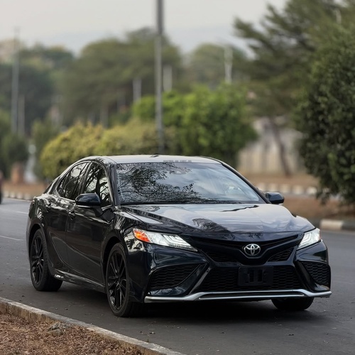Foreign Used Toyota Camry XSE 2022 for Sale In Abuja