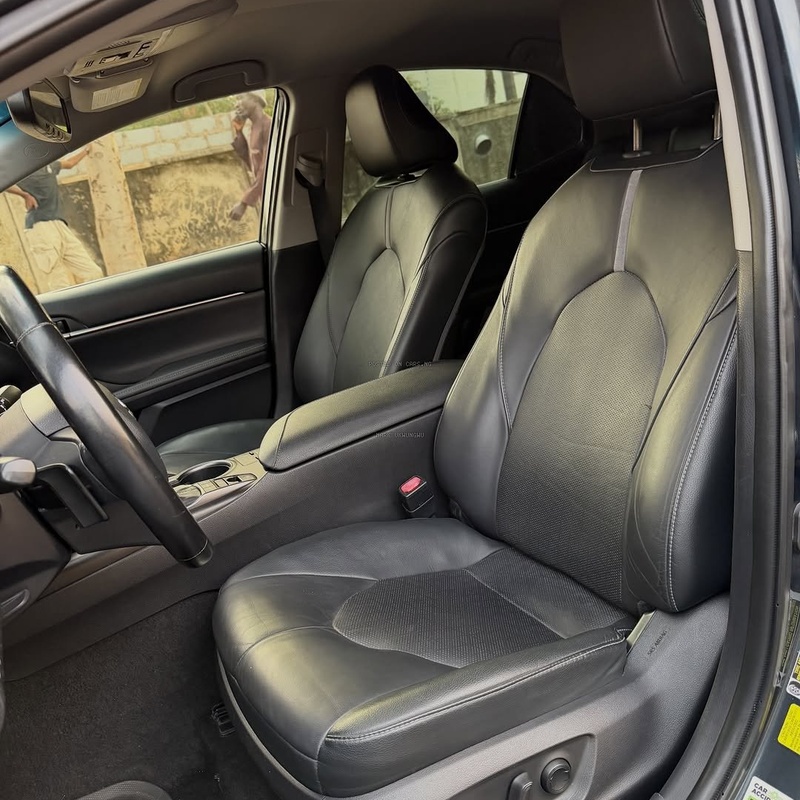 Foreign Used Toyota Camry XSE 2022 for Sale In Abuja image