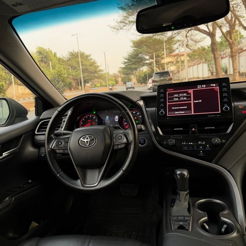 Foreign Used Toyota Camry XSE 2022 for Sale In Abuja