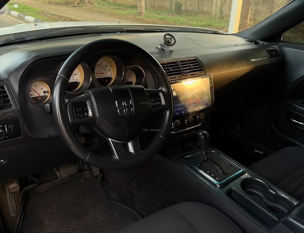 2011 DODGE CHALLENGER (UPGRADED TO 2020 LOOK) – FOREIGN USED | MUSCLE SPORT CAR