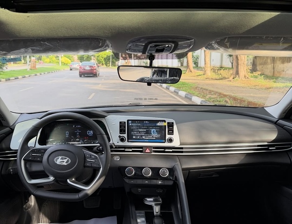 2025 HYUNDAI ELANTRA – FOREIGN USED | MODERN SPORT SEDAN