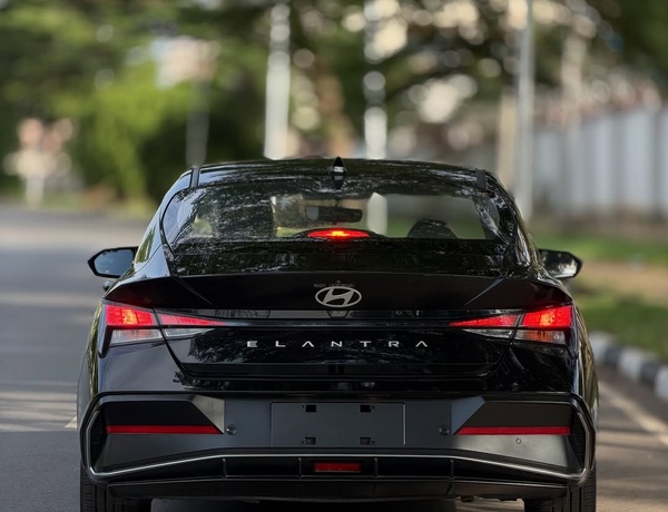 2025 HYUNDAI ELANTRA – FOREIGN USED | MODERN SPORT SEDAN