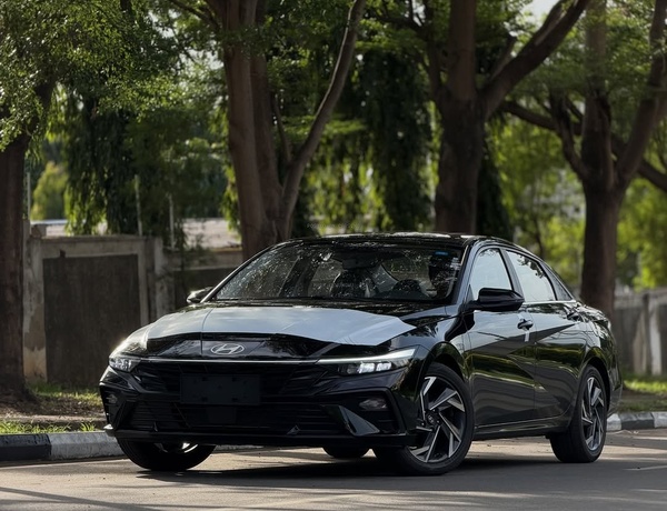 2025 HYUNDAI ELANTRA – FOREIGN USED | MODERN SPORT SEDAN