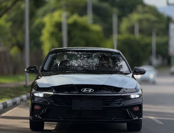 2025 HYUNDAI ELANTRA – FOREIGN USED | MODERN SPORT SEDAN