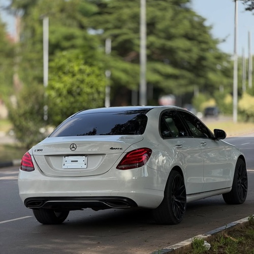 MERCEDES-BENZ C300 2015 FOR SALE