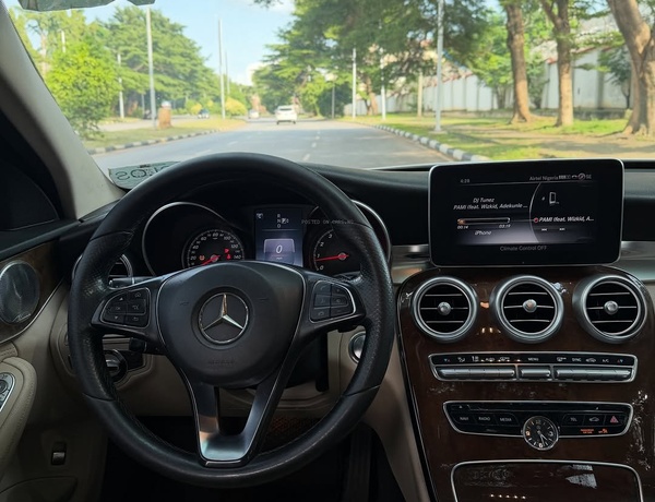 MERCEDES-BENZ C300 2015 FOR SALE