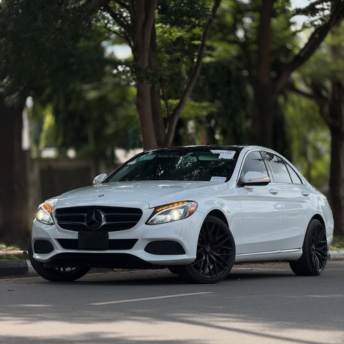 MERCEDES-BENZ C300 2015 FOR SALE