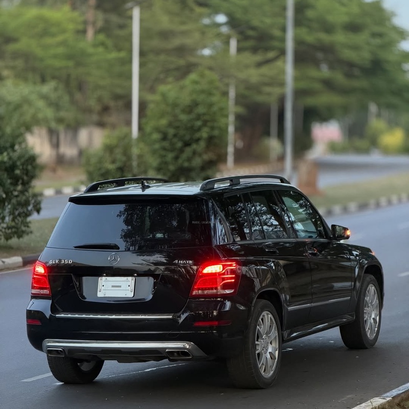 Foreign Used 2013 MERCEDES-BENZ GLK350 – Luxury Ride, Nothing To Fix image