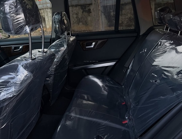 Foreign Used 2013 MERCEDES-BENZ GLK350 – Luxury Ride, Nothing To Fix