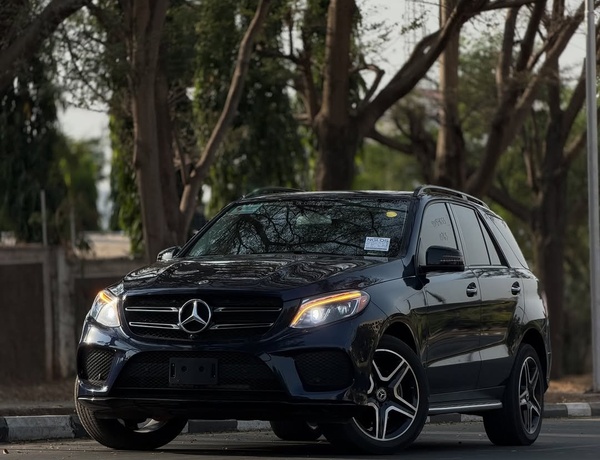 Clean Foreign Used Mercedes-Benz GLE 350 2018 for Sale In Abuja